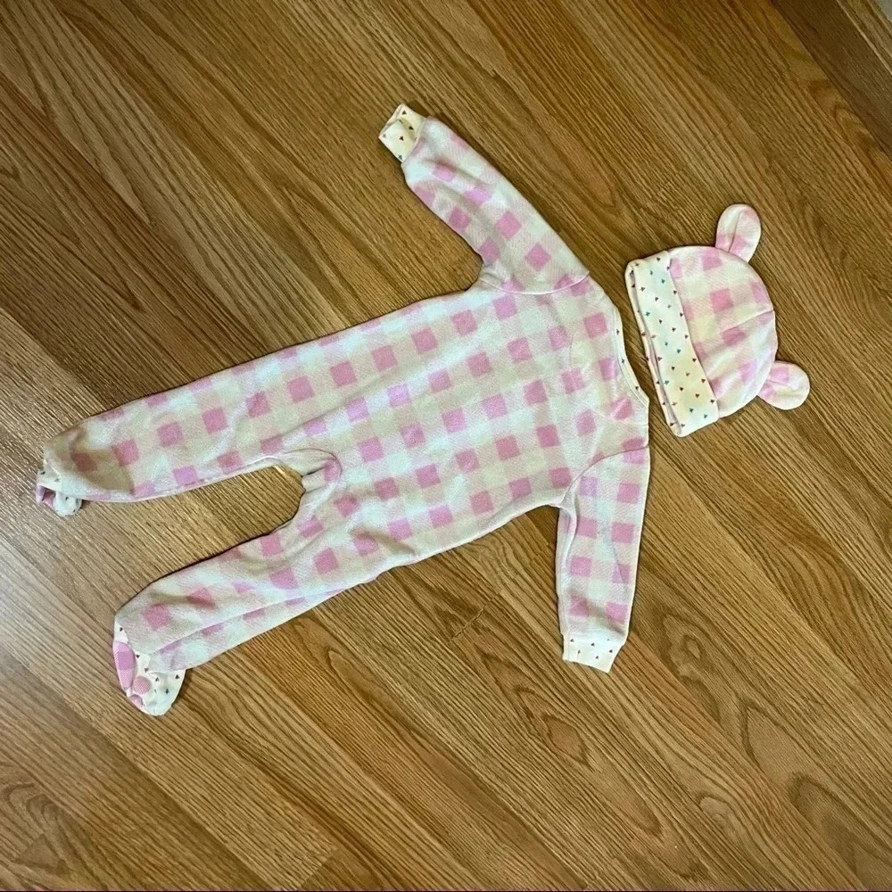 Baby Aspen Pink Plaid Bear Footie Pajamas And Hat 0-6 Months Happy Camper - Picture 5 of 10